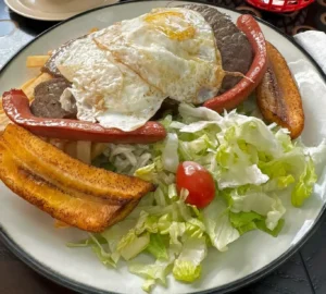 Bistec a Lo Pobre
