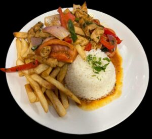 Pollo Saltado