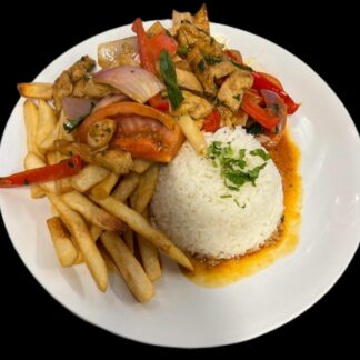 Pollo Saltado